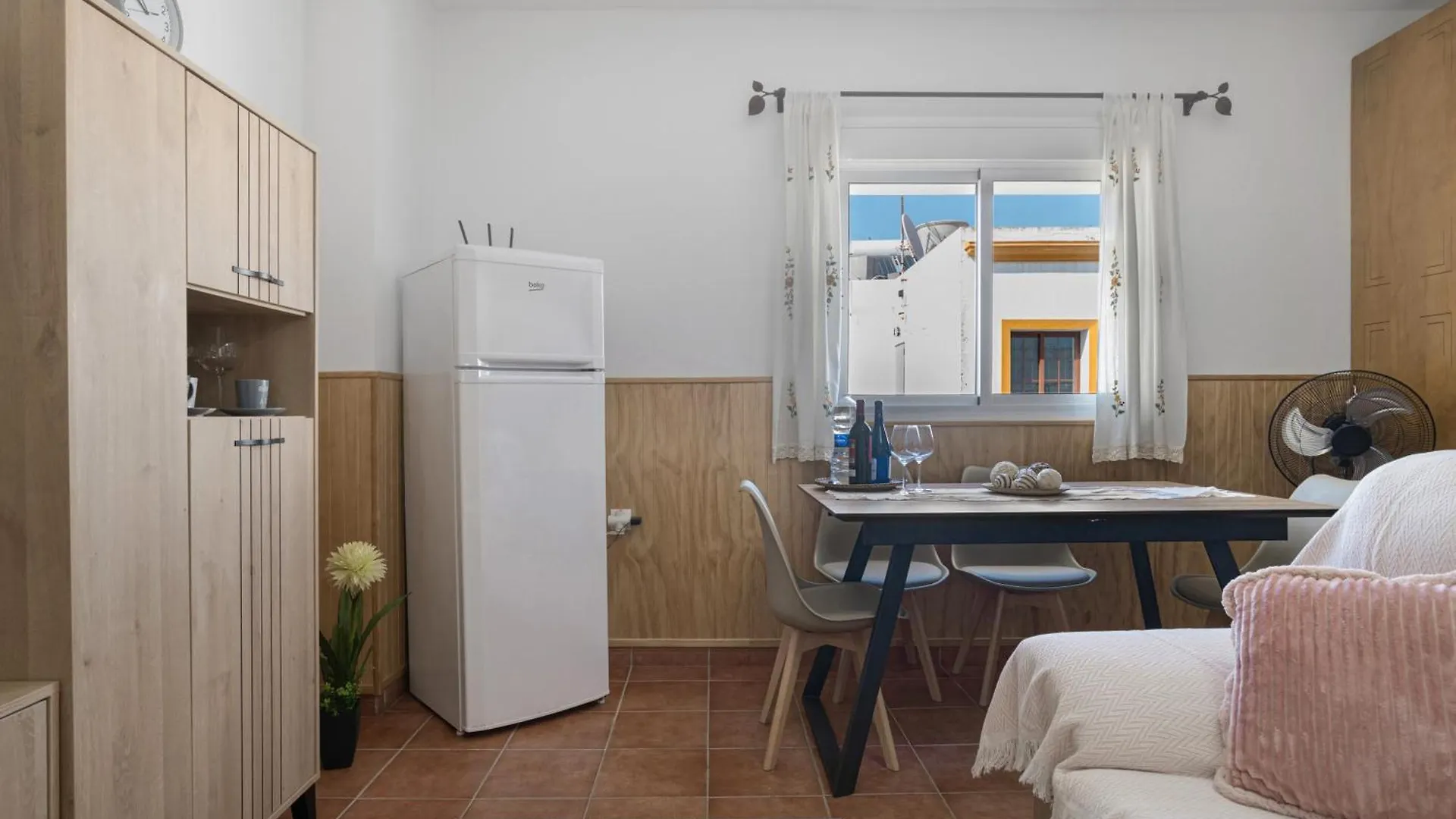 Apartamento Frank - Solo Familias Кониль-де-ла-Фронтера Апартаменты